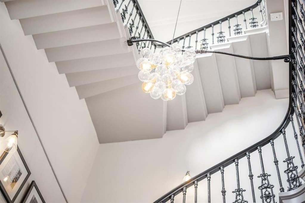 Rowntree One - Stunning Apartment- Grade II Listed يورك المظهر الخارجي الصورة